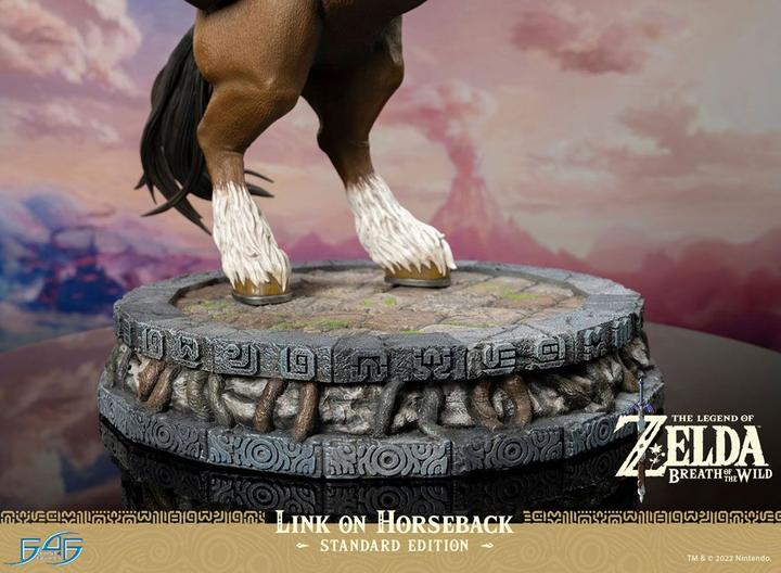 Produktbild First 4 Figures Breath of the Wild- Link on Horseback