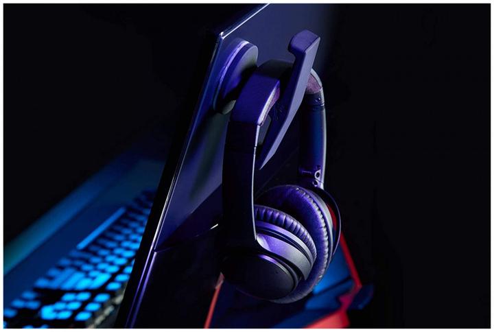 Actual product image Glorious PC Gaming Race Trident