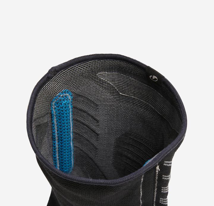 Produktbild Decathlon Right or left knee support with side reinforcements (3)