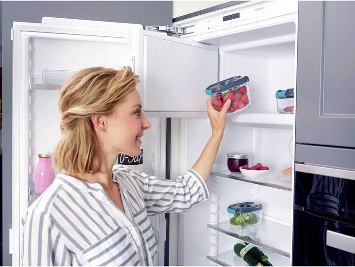 Actual product image Leifheit Vacuum food storage box set (1.40 l)