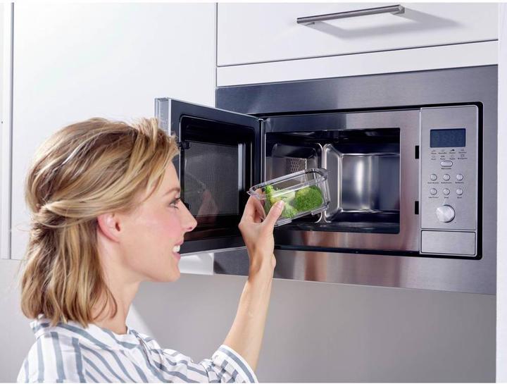 Actual product image Leifheit Vacuum food storage box set (1.40 l)
