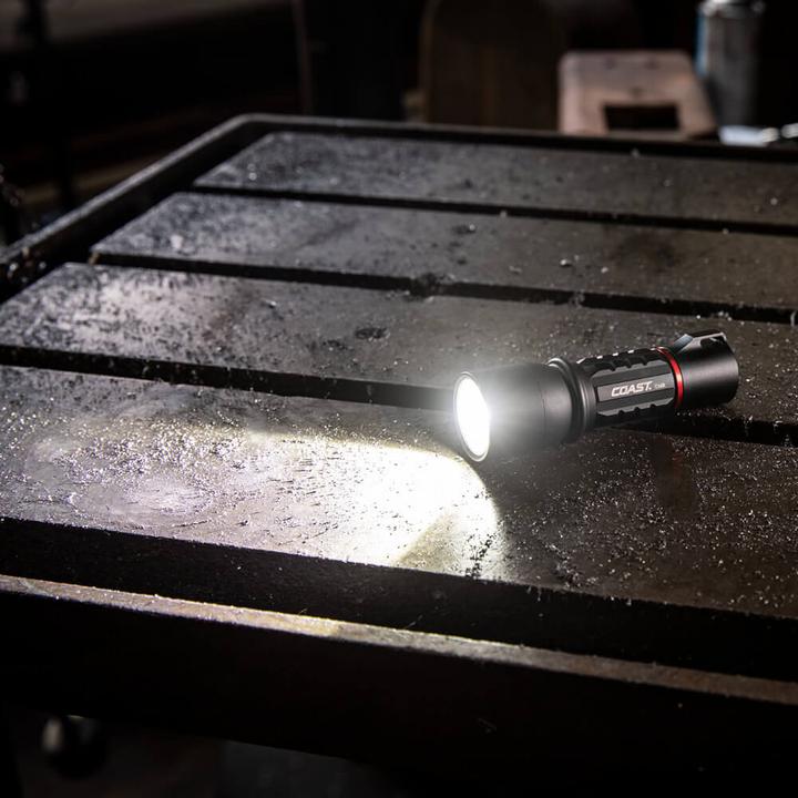 Image du produit Coast Lampe à main rechargeable XP6R 400 lumens - Unité de conditionnement (9 cm, 400 lm)
