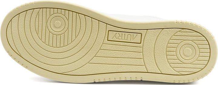 Actual product image Autry Medalist Low Man (41)