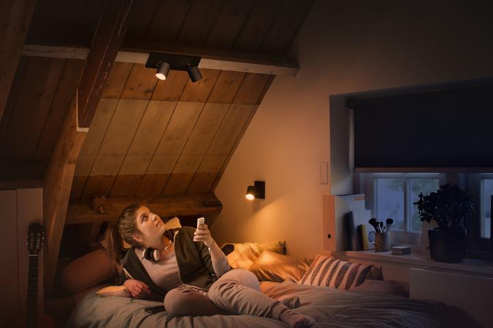Produktbild Philips Hue Runner Basis BT (700 lm, GU10)