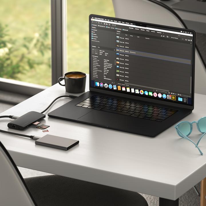 Actual product image Satechi USB-C Multiport 8k with Ethernet V3 (USB-C, 8 Ports)