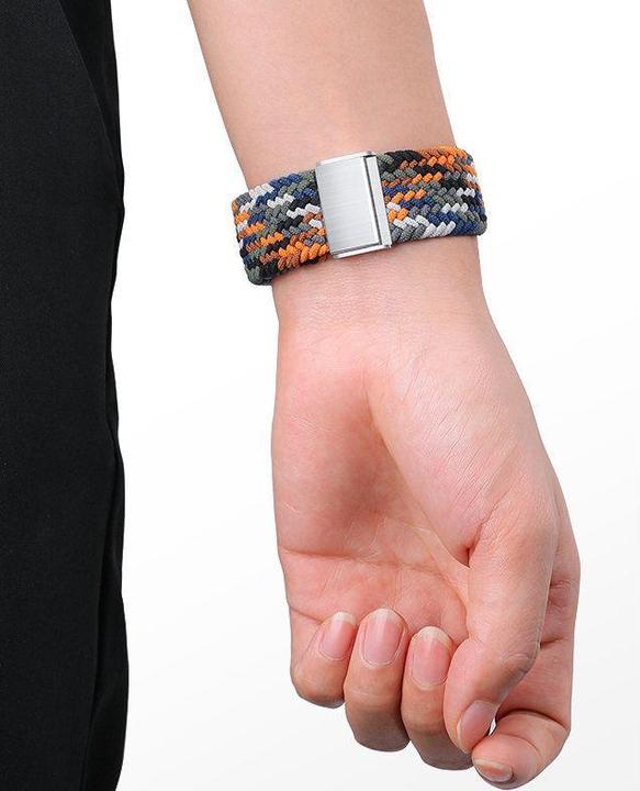 Produktbild Hurtel Armband aus Stoff für die Watch 9 / 8 / 7 / 6 / SE / 5 / 4 / 3 / 2 (41 mm / 40 mm / 38 mm), geflocht (Braided Fabric)