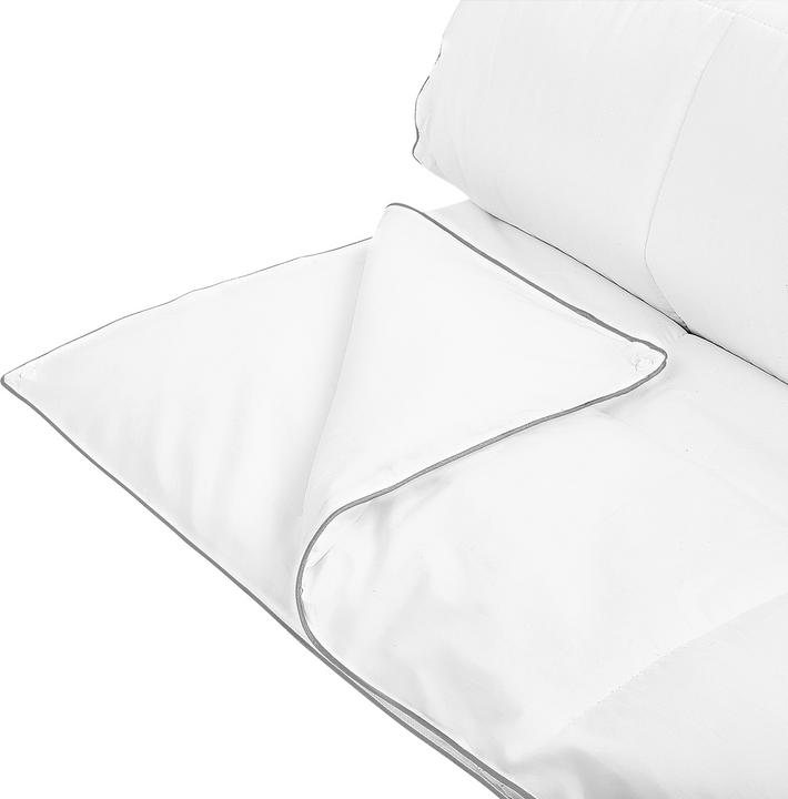 Actual product image Beliani 4-Seasons Duvet Microfibre 135 x 200 cm NUPTSE (115000 g, 135 x 200 cm)