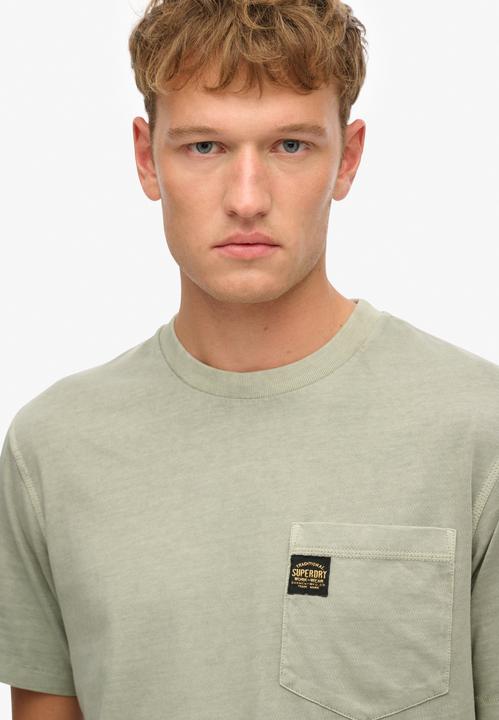 Actual product image Superdry Pocket T-shirt with contrast stitching (L)