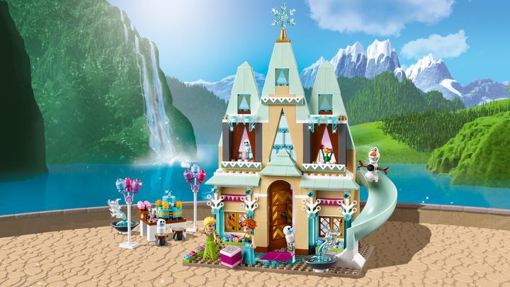 Produktbild LEGO Fest im grossen Schloss von Arendelle (41068, LEGO Disney)