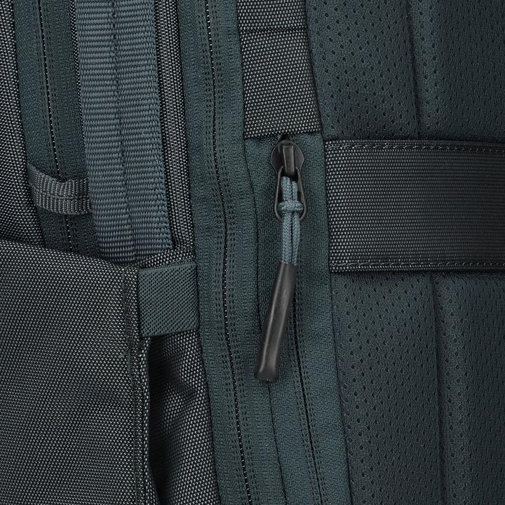 Actual product image Thule Subterra 2 (27 l)