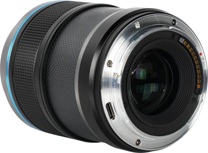 Actual product image Sirui Sniper 33mm F1.2 APSC Auto-Focus Lens (Fuji X-Mount, Black, Carbon Fibre) (Fujifilm X, APS-C / DX)