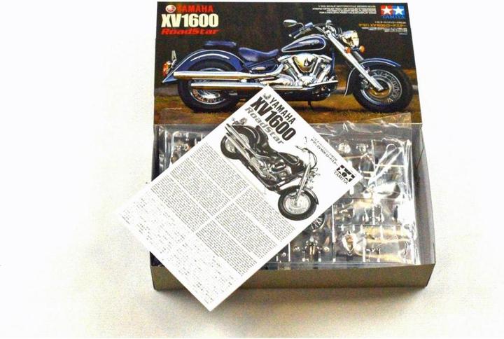 Produktbild Tamiya 1:12 Yamaha XV1600 Road Star 1999