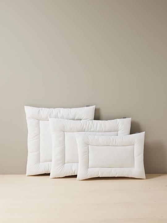 Actual product image Vertbaudet Flat children's pillow with Passerelle finish, moisture-regulating (40 x 60 cm)