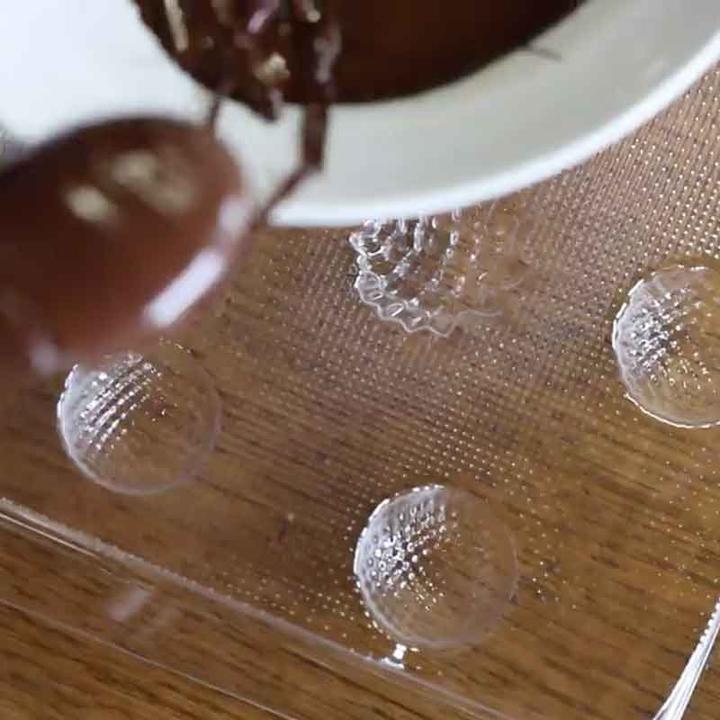 Actual product image Mayku FormBox