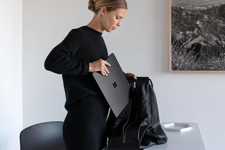 Produktbild Microsoft Surface Laptop 3 (13.50", Intel Core i5-1035G7, 8 GB, 256 GB, CH)