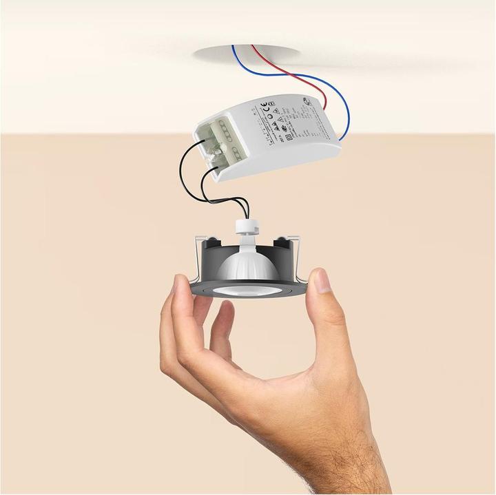 Actual product image Philips Hue White Ambiance (GU5.3, 5.10 W, 400 lm, 2 x, G)