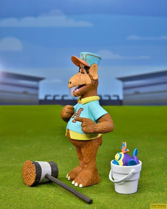 Produktbild Neca Alf figurine Toony Classic Baseball Alf 15 cm