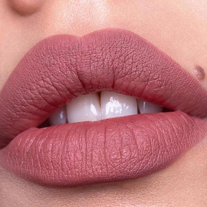 Actual product image Catrice Plumping Lip Liner (Starring Role)