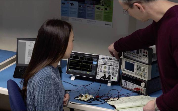 Immagine prodotto Tektronix Oscilloscopio digitale