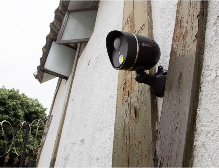 Actual product image Technaxx Surveillance camera HD outdoor camera with LED lamp TX 106 (1280 x 720 pixels)
