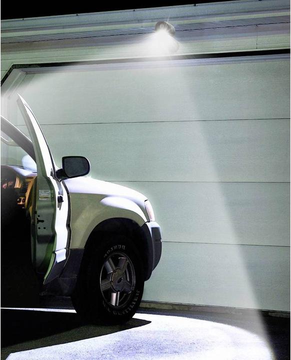 Actual product image Technaxx Surveillance camera HD outdoor camera with LED lamp TX 106 (1280 x 720 pixels)