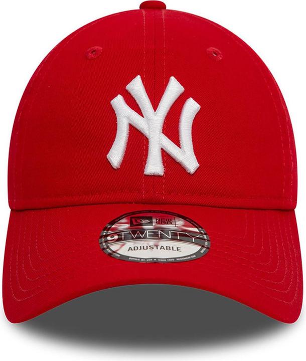 Actual product image New Era 9Twenty Casual Cap - New York Yankees Red