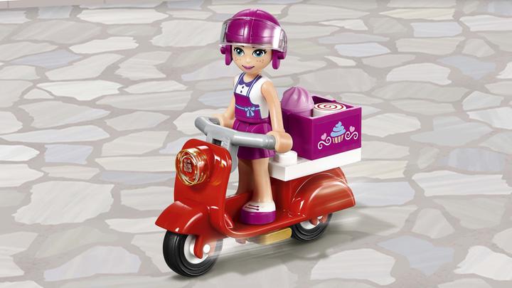 Actual product image LEGO Heartlake Cupcake Café (41119, LEGO Friends)