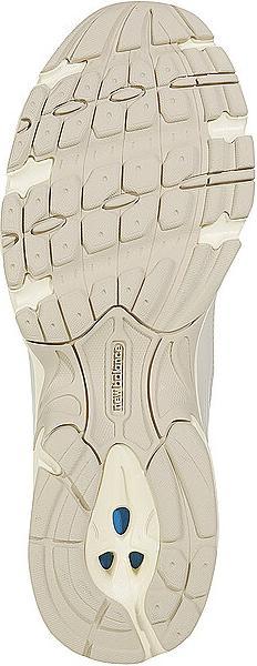 Image du produit New Balance MR530AA (40)