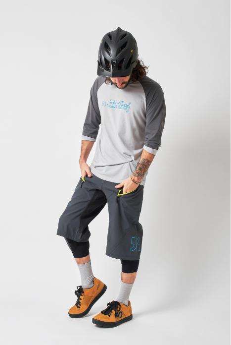 Produktbild dirtlej Trailscout Shorts Waterproof, blau/lime, XL (XL)