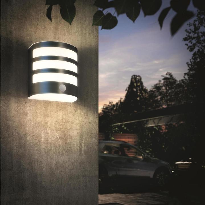 Actual product image Philips Calgary (270 lm, IP44)