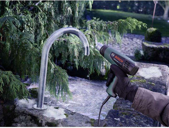 Actual product image Bosch Home & Garden UniversalHeat 600