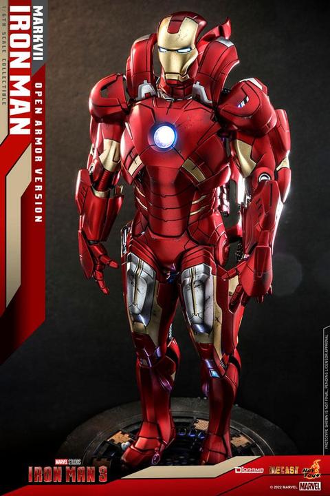 Image du produit Hot Toys Iron Man 3 diorama 1/6 Iron Man Mark VII (Open Armor Version) 32 cm
