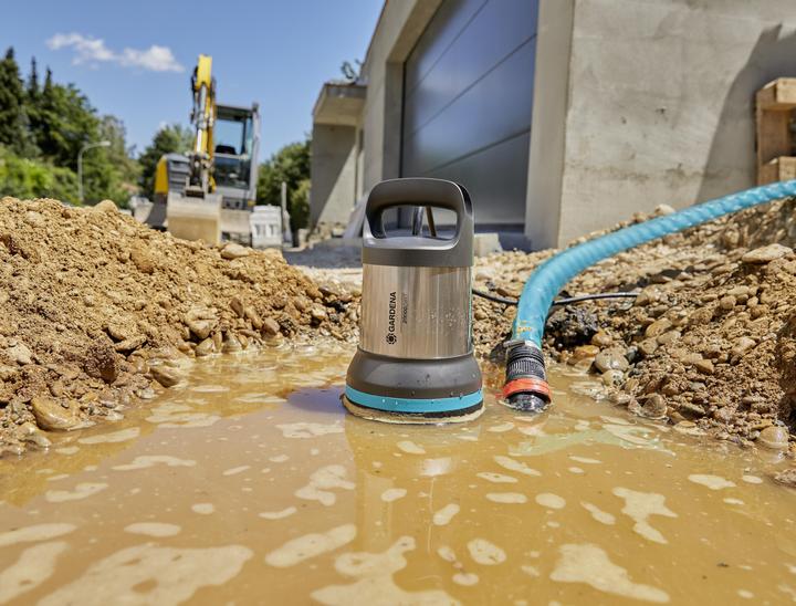 Produktbild Gardena Schmutzwasser-Tauchpumpe 20000 (Schmutzwasserpumpe)