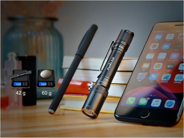 Image du produit Fenix E20 V2.0 (12.70 cm, 350 lm)