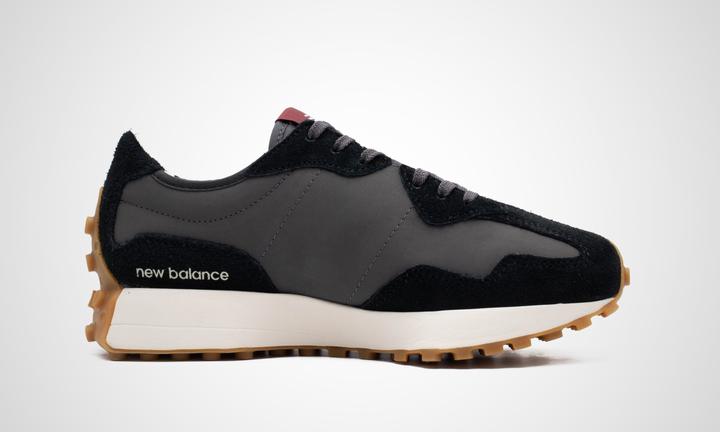 Image du produit New Balance 327 (38)