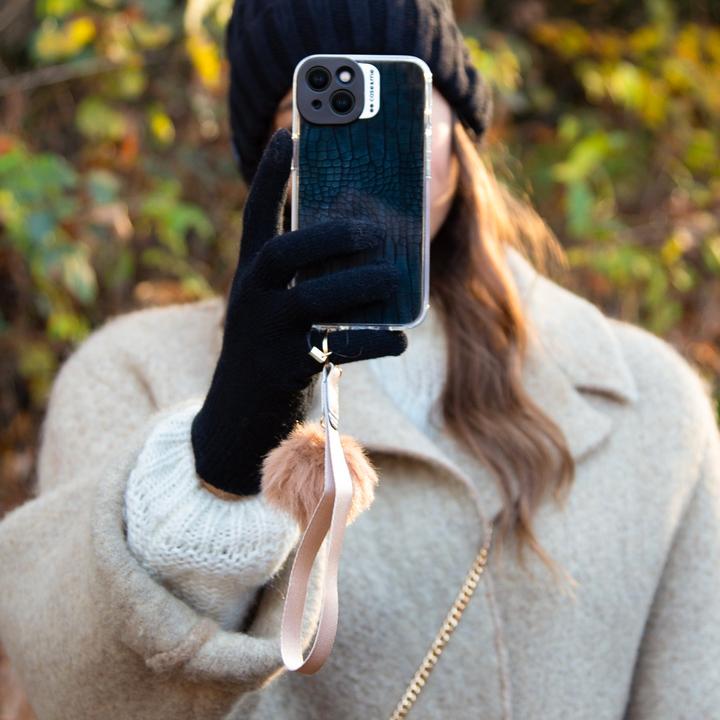 Actual product image Caseme Wrist strap for smartphone with pompom (Universal)