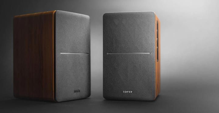 Actual product image Edifier R1280db (1 pair, 42 W)