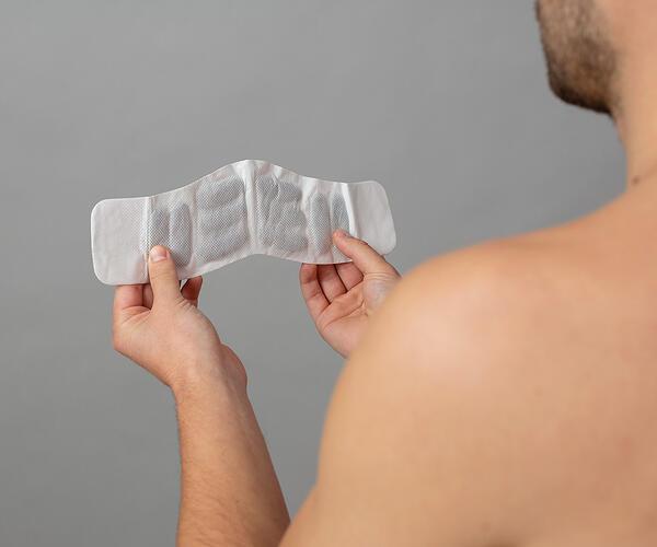 Actual product image Thermacare Heat pad (6 x)