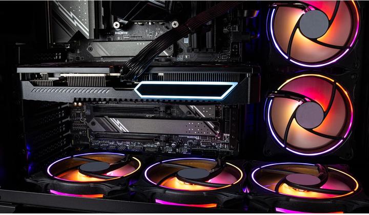 Produktbild Captiva R89-722 (AMD Ryzen 7 9800X3D, 32 GB, 2000 GB, GeForce RTX 5070 Ti)
