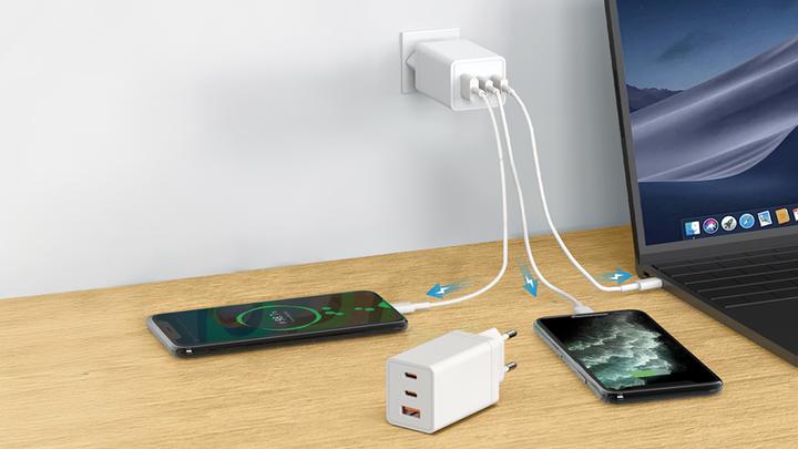 Image du produit Steffen Ladeadapter GaN 67W PD 1xUSB-A + 2xUSB-C max. 5.85A ws (Type 13)