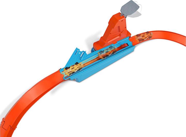 Actual product image Hot Wheels Rapid Raceway Champion Play Set