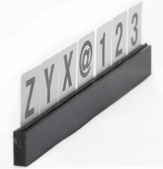 Actual product image Securit Buchstabenleiste schwarz (1.5 x 35.5 x 30 cm)