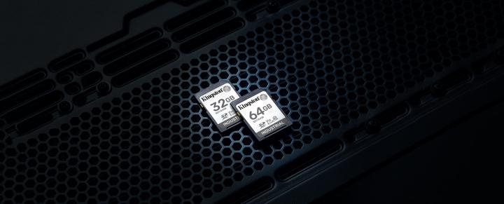 Produktbild Kingston Card Ind. SD +ADP 32GB pSLC (32 GB, SDHC, U3, UHS-I)