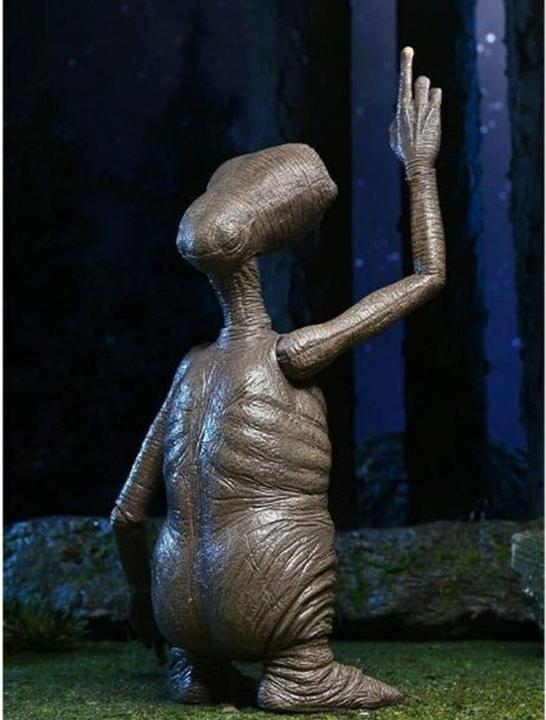 Image du produit Neca E.T., l'extra-terrestre: Ultimate E.T.