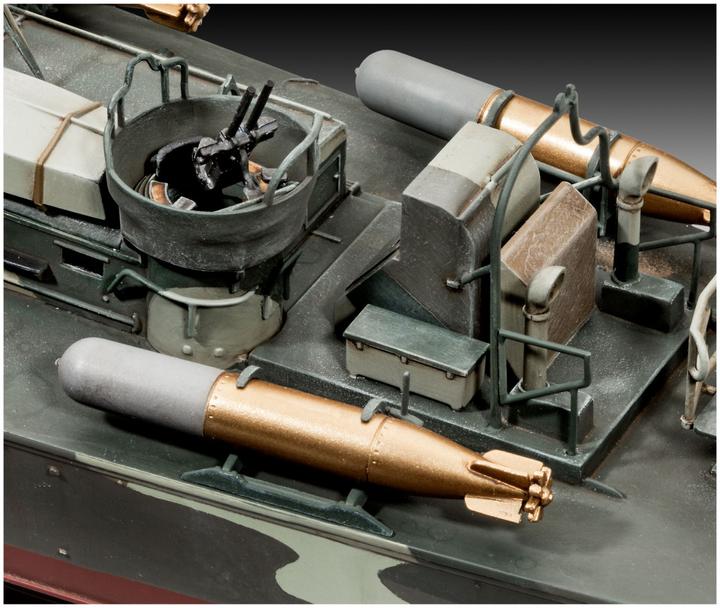 Actual product image Revell Patrol Torpedo Boat PT-588/PT-579 (late)