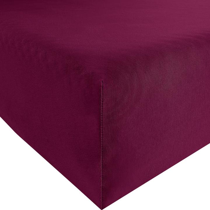 Wine red