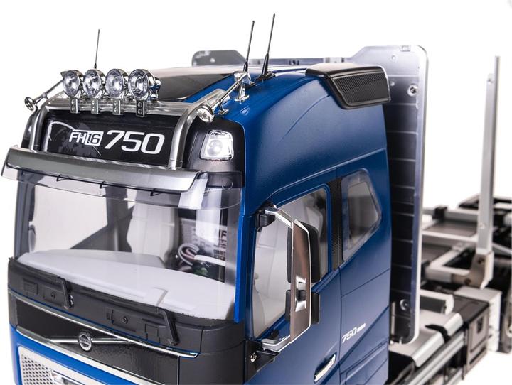 Actual product image Tamiya Volvo FH16 Globetrotter (Kit)