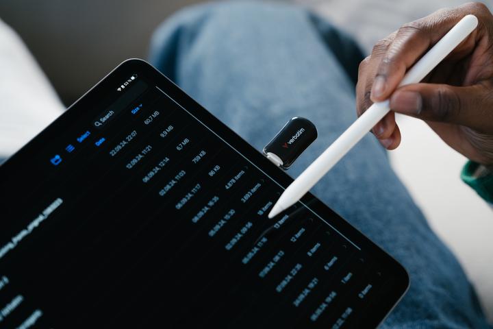 Produktbild Verbatim Plectra Black 64GB USB-C Flash Drive 30224 (64 GB, USB-C)