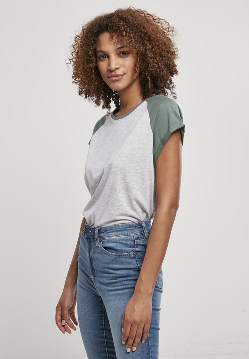 Actual product image Urban Classics Ladies Contrast Raglan Tee (5XL)