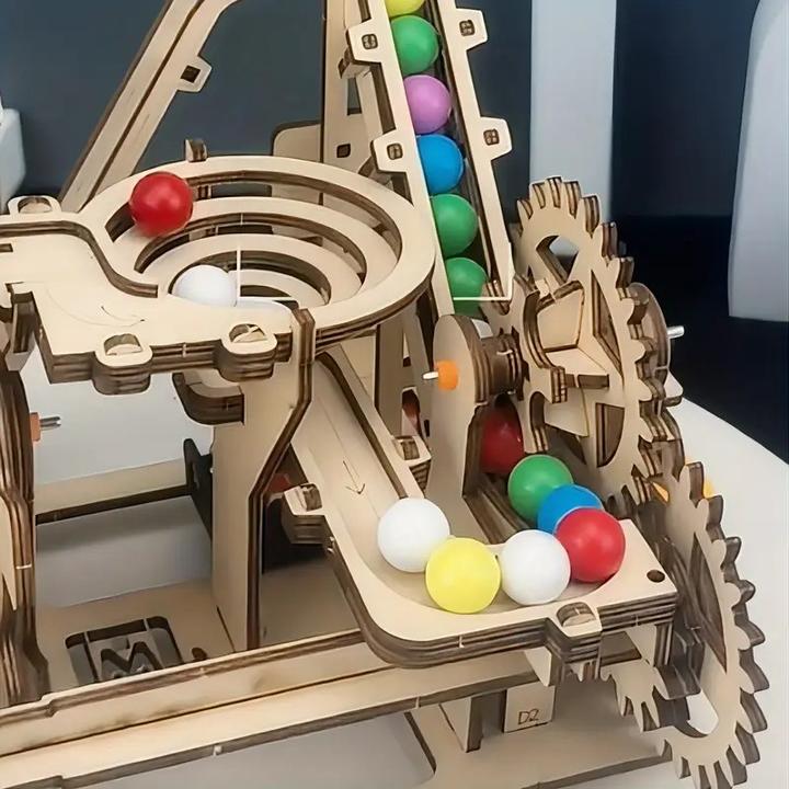 Immagine prodotto The Toy Company 3D Holz Kugelbahn, Murmelbahn Puzzle aus Holz, batteriebetrieben